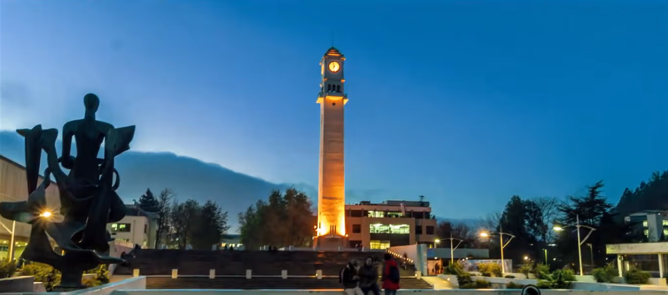 Campanil de Concepción en la tarde